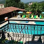 Hotel Olympos 3*