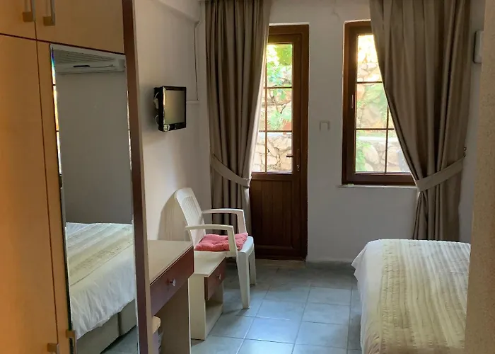 Olympos Hotel 3*
